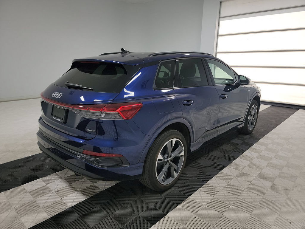 Used 2023 Audi Q4 e-tron Premium Plus w/ Premium Plus AWD/4WD image 4