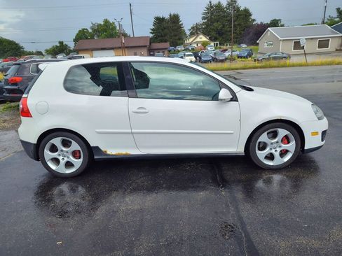 Used 2008 Volkswagen GTI 2-Door FWD image 6