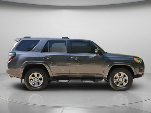 Used 2023 Toyota 4Runner SR5 Premium w/ Moonroof Package RWD image 8