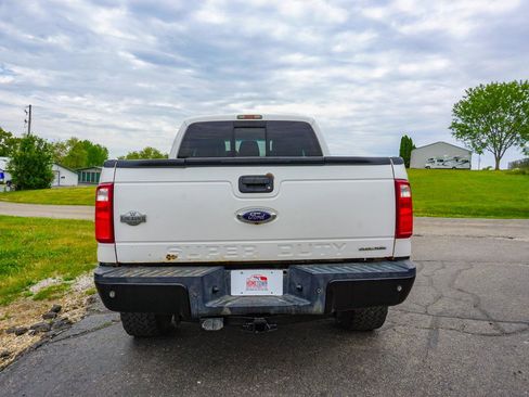 Used 2015 Ford F250 King Ranch w/ FX4 Off-Road Package AWD/4WD image 4
