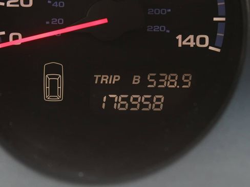 Used 2004 Acura MDX Touring image 15