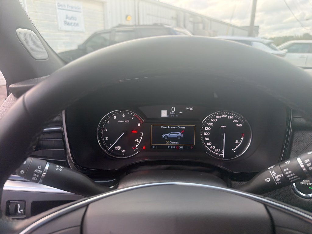 Used 2025 Cadillac XT5 Premium Luxury AWD/4WD image 20