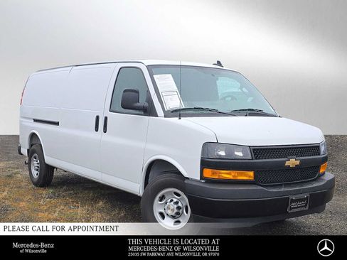 Used 2025 Chevrolet Express 2500 Extended w/ Driver Convenience Package RWD image 1