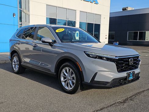 Used 2024 Honda CR-V EX image 3