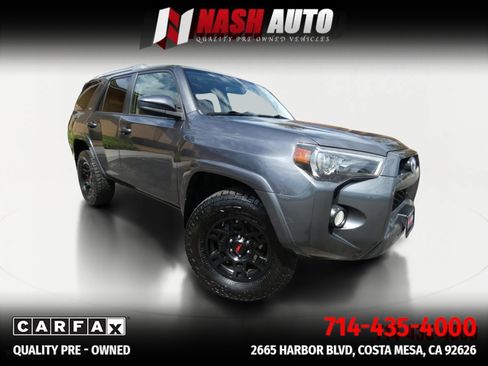 Used 2016 Toyota 4Runner SR5 AWD/4WD image 14
