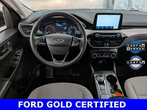 Certified 2022 Ford Escape SE w/ SE Sport Appearance Package image 24