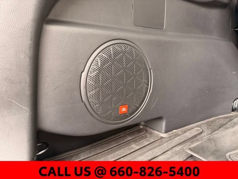 Used 2022 Toyota RAV4 XLE Premium AWD/4WD image 33