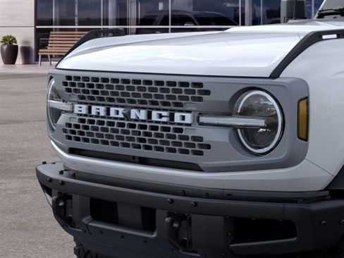 New 2026 Ford Bronco Badlands AWD/4WD image 19