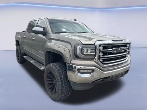 Used 2017 GMC Sierra 1500 SLT AWD/4WD image 3