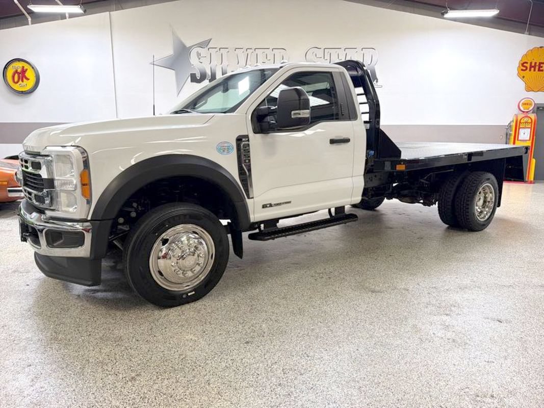 Used 2023 Ford F550 4x4 Regular Cab Super Duty w/ XLT Value Package image 1