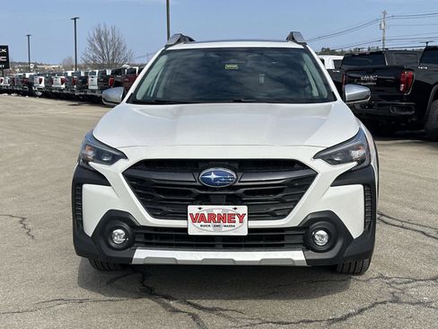 Used 2023 Subaru Outback Touring XT image 2