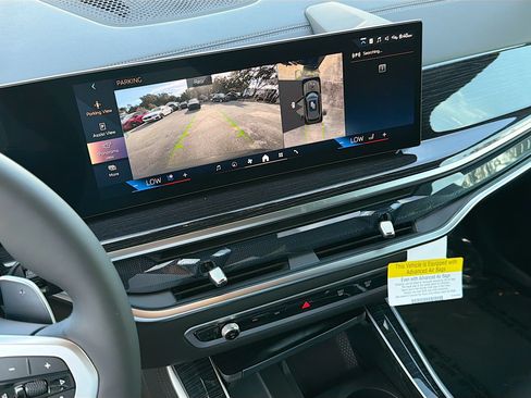 New 2026 BMW X5 xDrive40i w/ M Sport Package AWD/4WD image 27