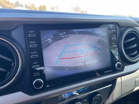 Used 2021 Toyota Tacoma SR5 image 15