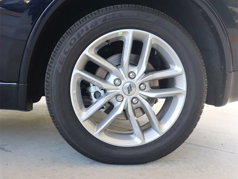 New 2024 Dodge Durango GT RWD image 29