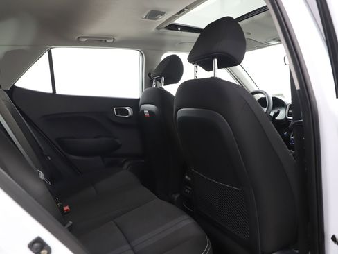 Certified 2026 Hyundai Venue SEL FWD image 12