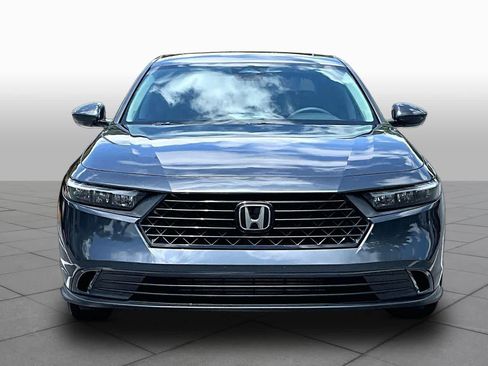 Used 2023 Honda Accord EX image 4