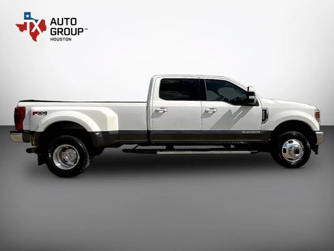 Used 2020 Ford F350 Lariat w/ Lariat Value Package AWD/4WD image 8