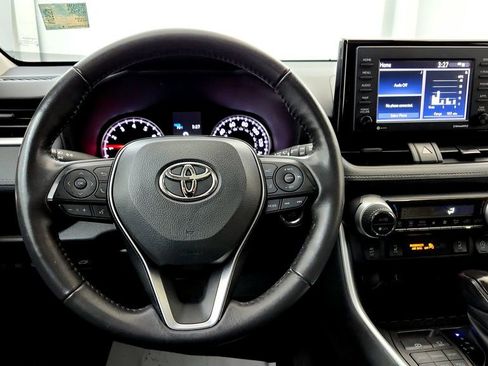 Certified 2022 Toyota RAV4 XLE w/ Convenience Package AWD/4WD image 29