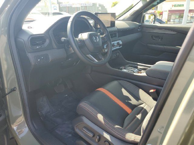 Certified 2026 Honda Passport TrailSport image 19