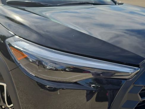 New 2026 Toyota Corolla Cross XLE image 32