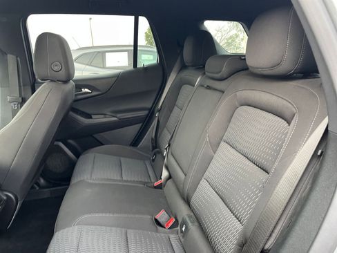 Used 2025 Chevrolet Equinox LT image 25