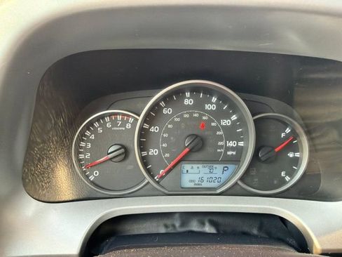 Used 2016 Toyota RAV4 LE AWD/4WD image 13
