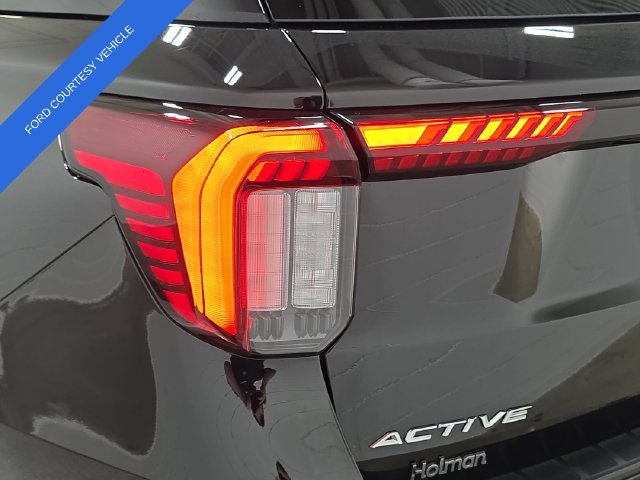 Used 2026 Ford Explorer Active w/ Active Comfort Package AWD/4WD image 32