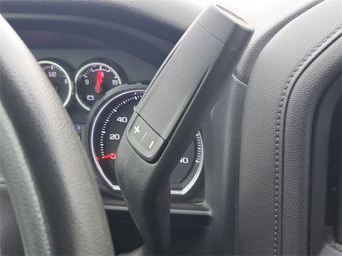 Used 2022 Chevrolet Silverado 2500 LT image 16