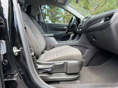 Used 2024 Chevrolet Equinox LT AWD/4WD image 31