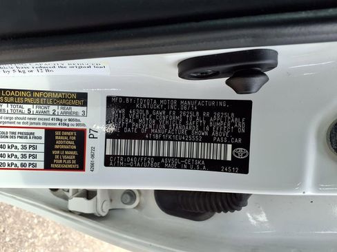 Used 2014 Toyota Camry SE FWD image 13