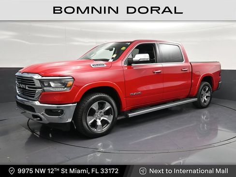 Used 2022 RAM 1500 Laramie AWD/4WD image 1