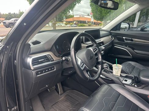 Used 2021 Kia Telluride SX w/ SX Prestige Package AWD/4WD image 7