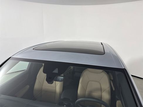 New 2026 Porsche Cayenne image 17