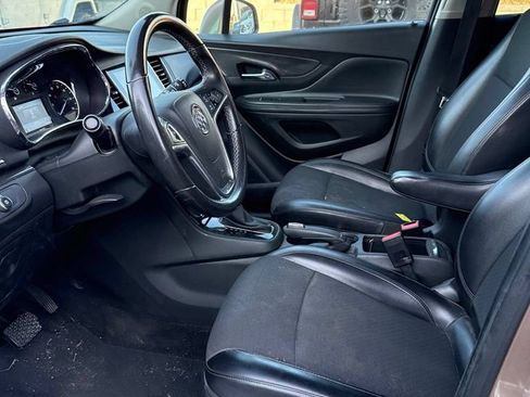 Used 2019 Buick Encore Preferred AWD/4WD image 5