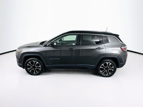 Used 2022 Jeep Compass Limited AWD/4WD image 4