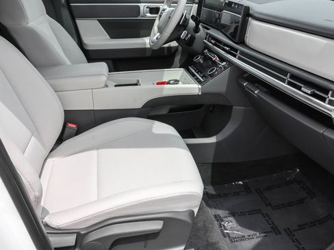 Certified 2026 Hyundai Santa Fe SE AWD/4WD image 34