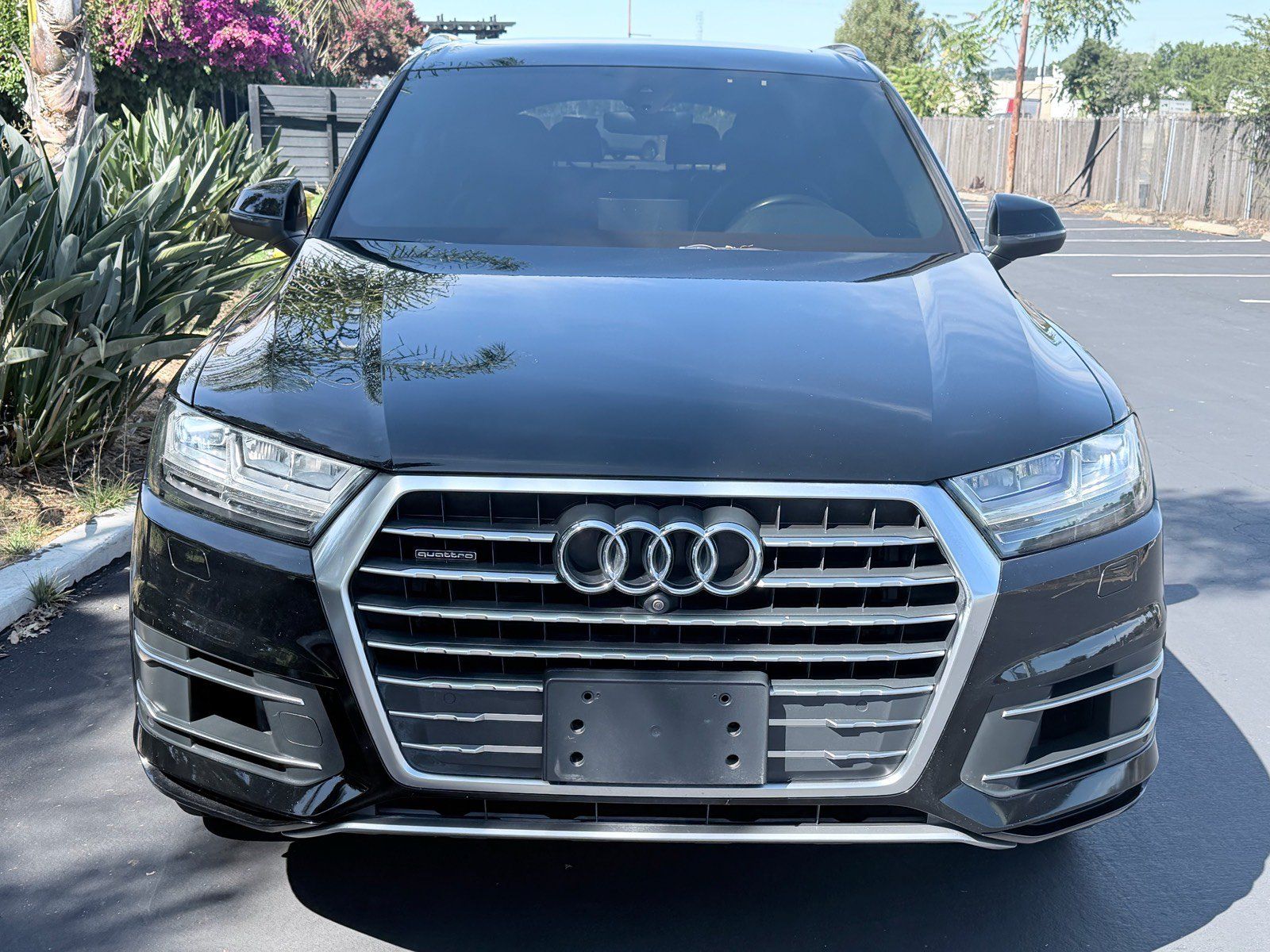 Used 2017 Audi Q7 3.0T Premium Plus w/ Premium Plus Package AWD/4WD image 4