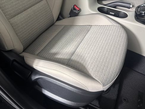 Used 2025 Kia Soul EX FWD image 32