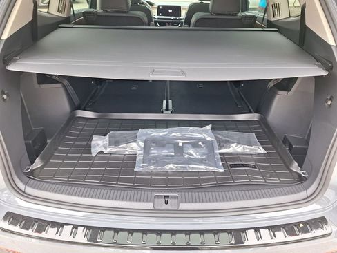 New 2026 Volkswagen Atlas SE image 27