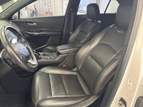 Used 2020 Cadillac XT4 Sport w/ Driver Awareness Package AWD/4WD image 9