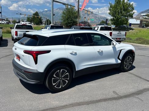 Used 2024 Chevrolet Blazer EV LT AWD/4WD image 8