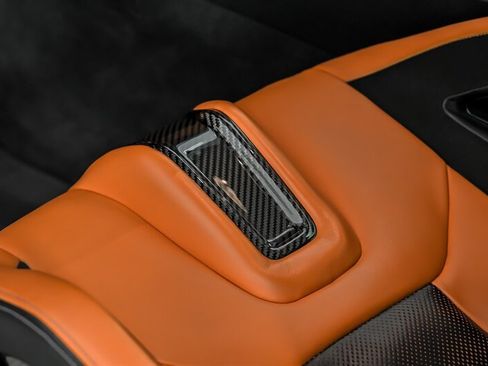 Used 2021 BMW M4 Coupe w/ M Carbon Exterior Package RWD image 23