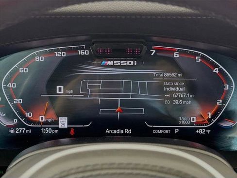 Used 2021 BMW M550i xDrive w/ Dynamic Handling Package AWD/4WD image 15