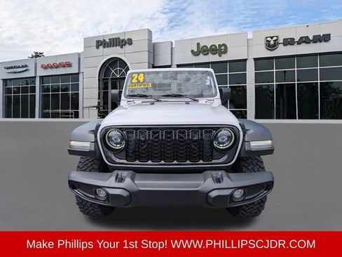 Used 2024 Jeep Wrangler Unlimited Sport AWD/4WD image 8