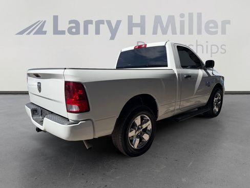 Used 2019 RAM 1500 Express RWD image 5
