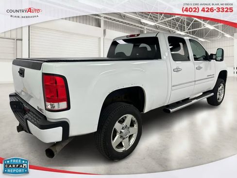 Used 2013 GMC Sierra 2500 Denali w/ Suspension Package, Off-Road image 5