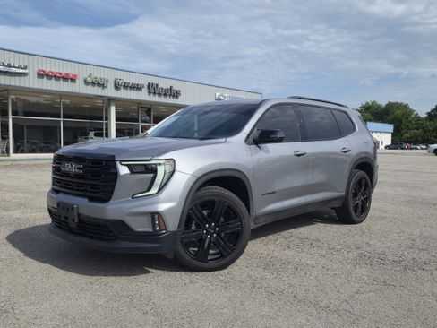 Used 2026 GMC Acadia Elevation w/ Black Edition FWD image 14