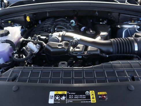 New 2025 Jeep Grand Cherokee L Overland w/ Luxury Tech Group IV image 22