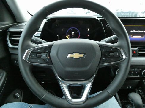 Certified 2025 Chevrolet TrailBlazer LT w/ Convenience Package image 29