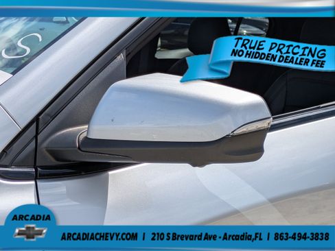 Certified 2022 Chevrolet Equinox RS w/ RS Leather Package FWD image 11